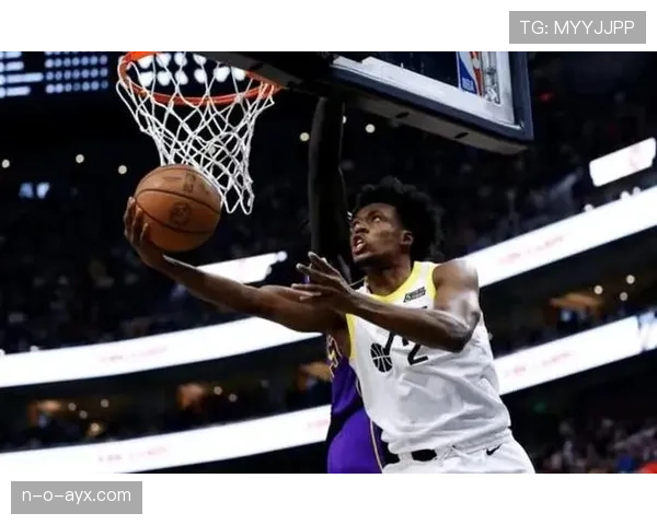 塞克斯顿在犹他续写新星篇章，表现引发广泛关注