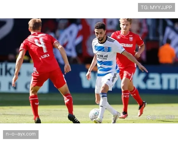 兹沃勒边路奇兵闪耀赛场,速度与技巧融合引爆进攻新可能 兹沃勒边路奇兵闪耀赛场,速度与技巧融合引爆进攻新可能