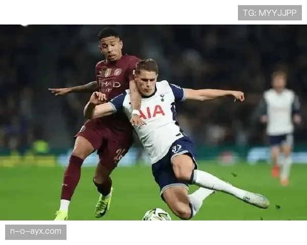 伯恩茅斯英超强势回暖，状态飙升引关注