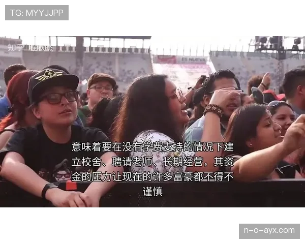 庞伟训练完顺手把蛋白粉当奶茶喝了，这自律狠人连喝都喝得这么硬核？